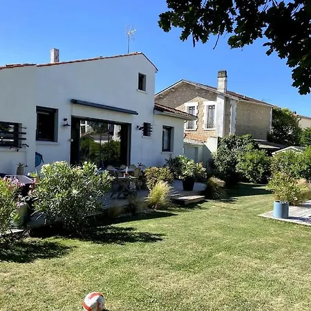 Havre De Paix Quartier Du Parc Meuble De Tourisme Classee 4 Etoiles Casa de Férias