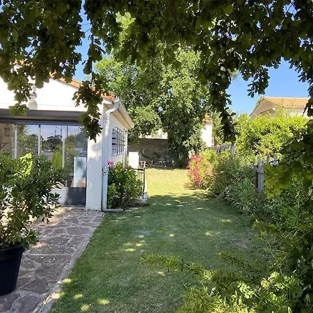 Casa de Férias Havre De Paix Quartier Du Parc Meuble De Tourisme Classee 4 Etoiles Royan